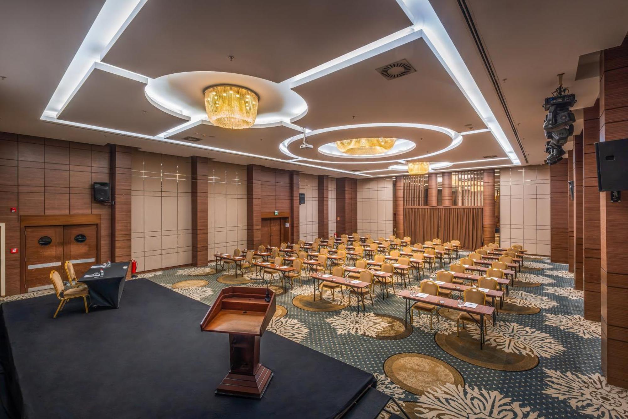 Holiday Inn Ankara - Cukurambar By Ihg Extérieur photo