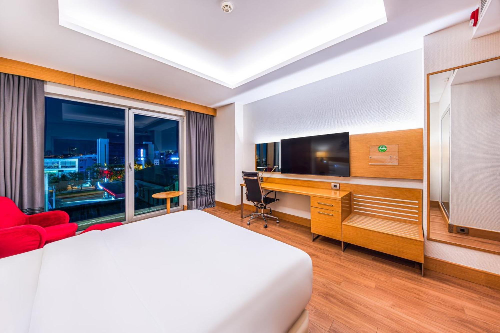Holiday Inn Ankara - Cukurambar By Ihg Extérieur photo